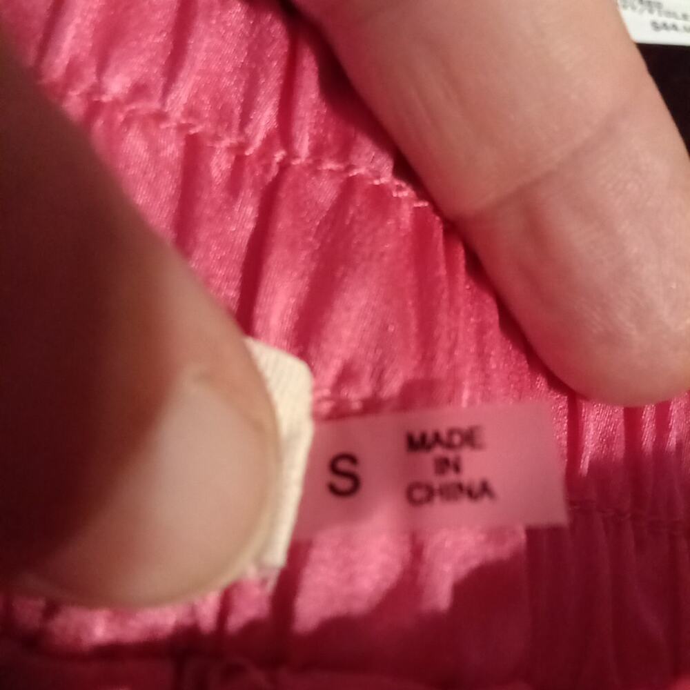 Day + Moon Elegant Hot Pink Ruffle Skirt/skort Small elastic waist with tie - Picture 3 of 6